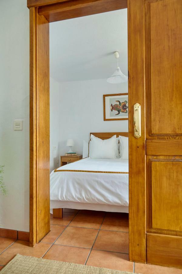 Villa Nueva Mala Екстериор снимка